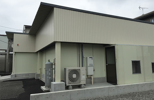 熟成庫外観 横から