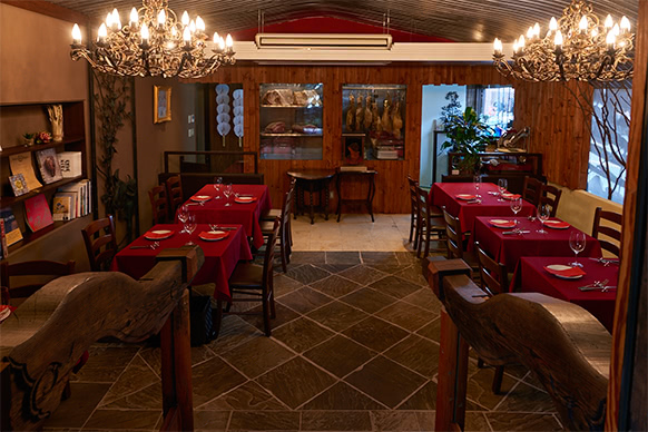 La Cave de Sanoman内